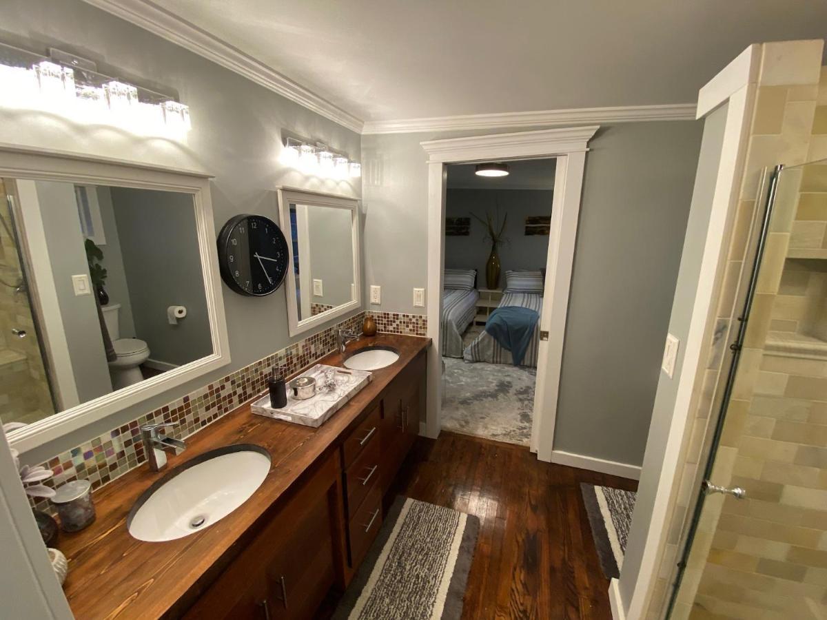 אוליית Here It Is! Cool Cape Cod-3 Br-2.5 Bath-12 Guests מראה חיצוני תמונה