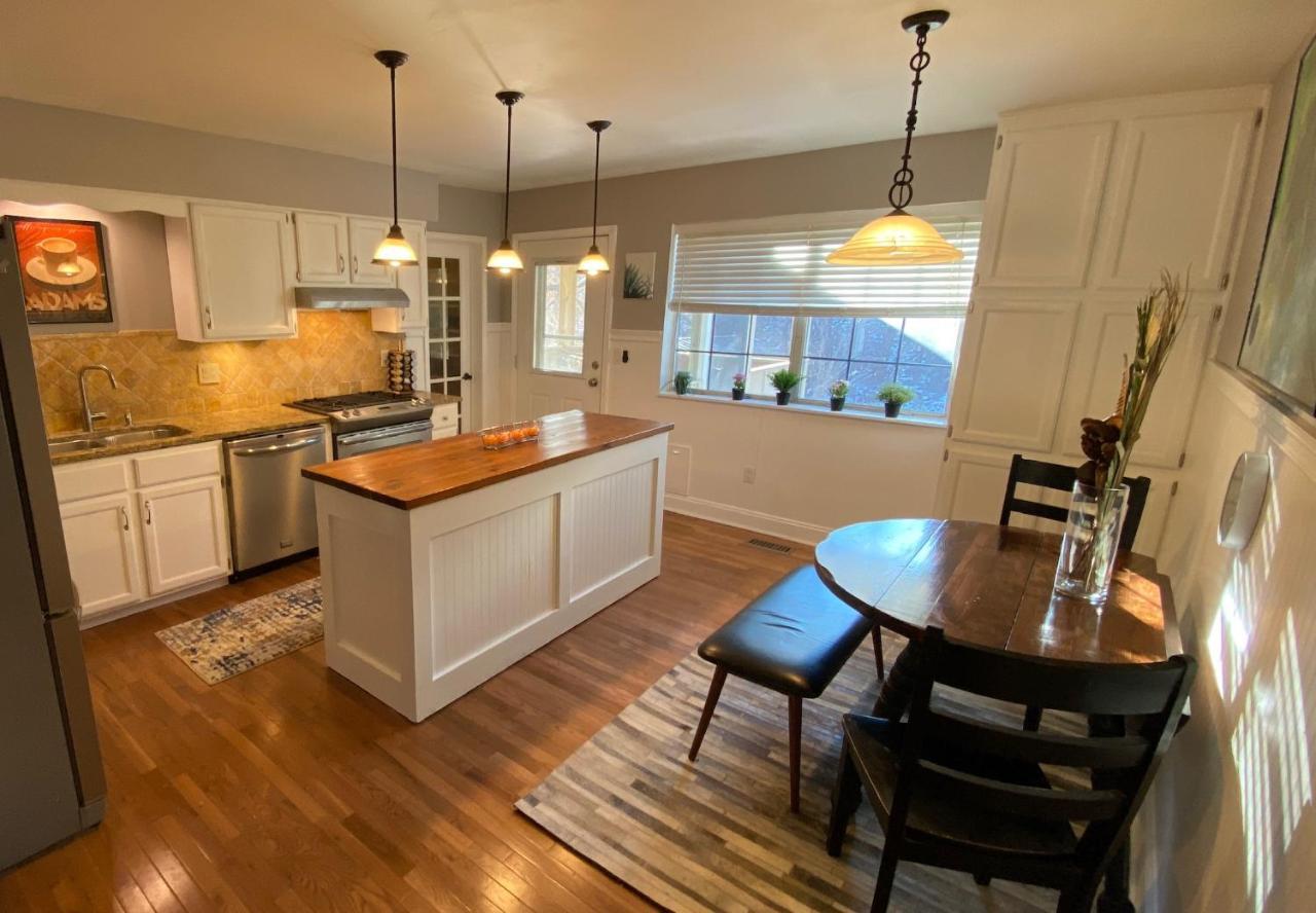 אוליית Here It Is! Cool Cape Cod-3 Br-2.5 Bath-12 Guests מראה חיצוני תמונה